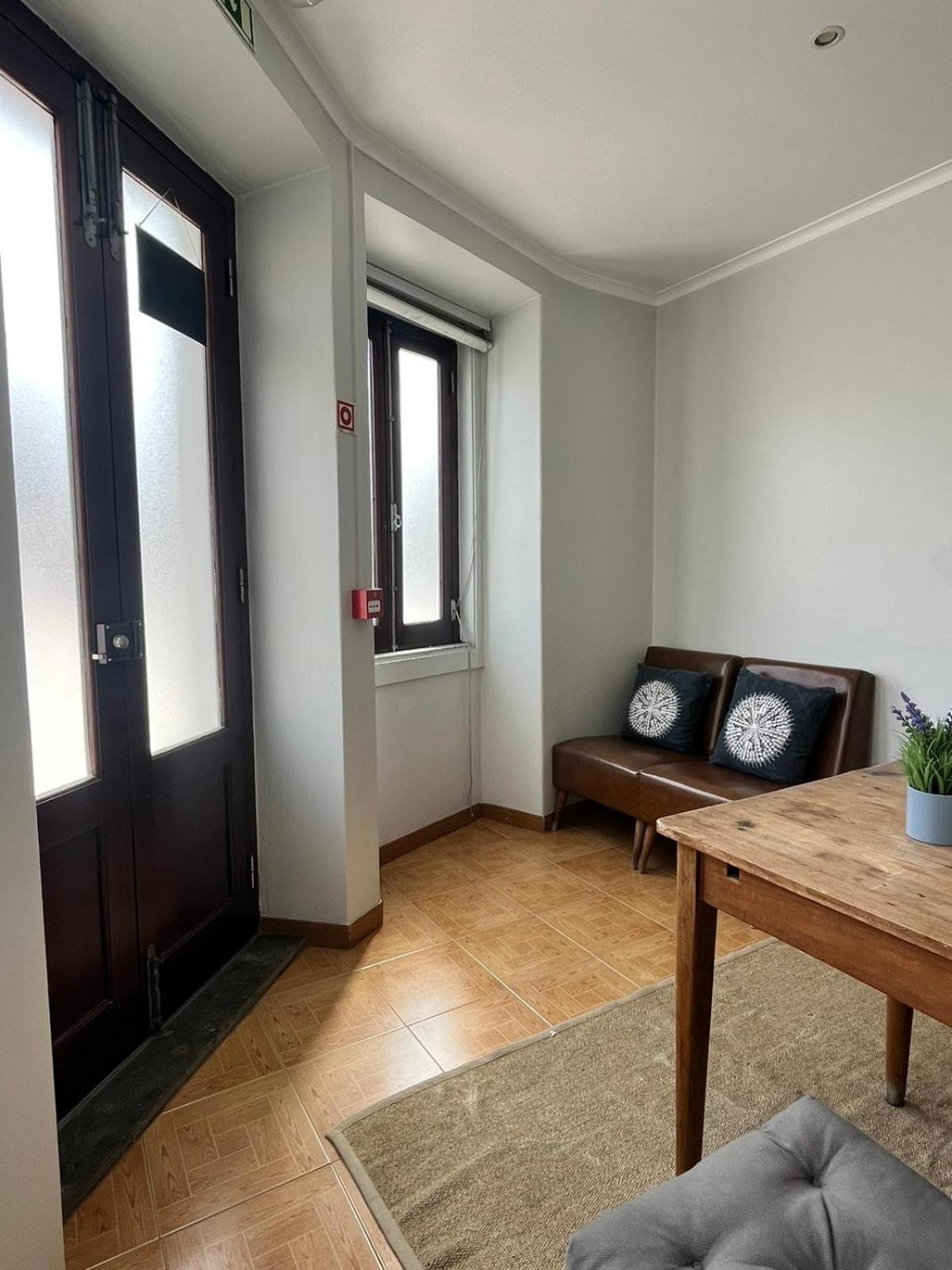 Residencia Aviz Hotel Peniche Room photo